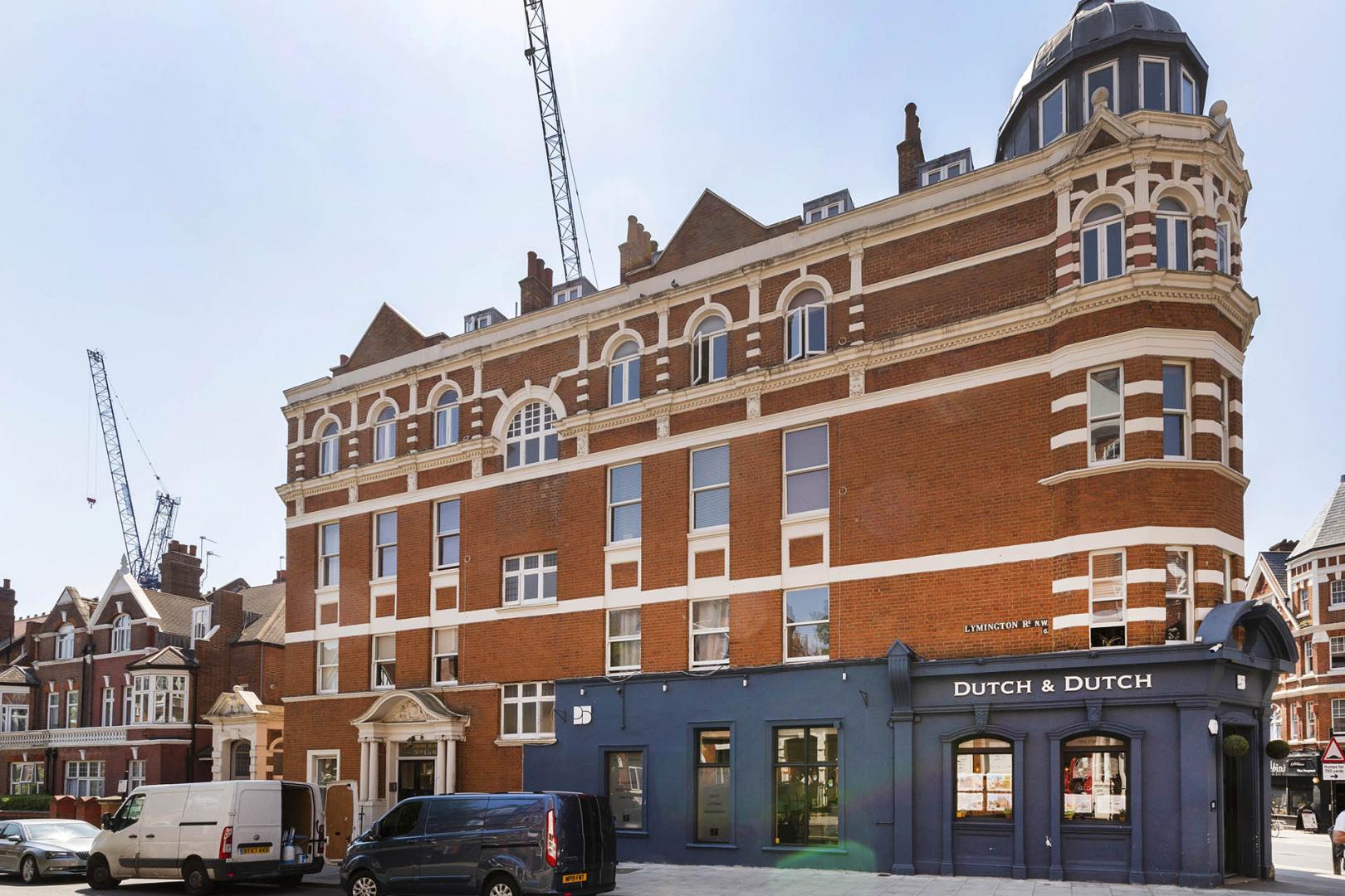 Stunning Apartment Lymington Road, West Hampstead